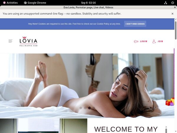 Free Video Fallinlovia.com