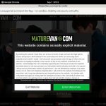 Maturevan Dildo